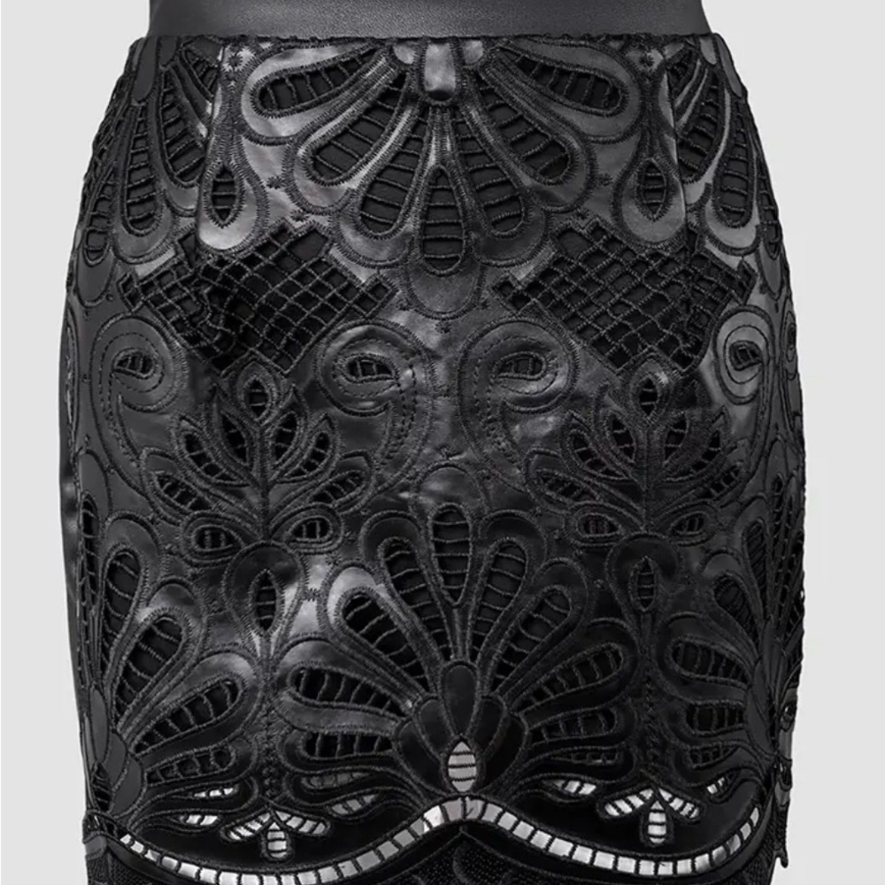ChickMe woman’s PU leather hollow up cut out black skirt size Medium BNWOT